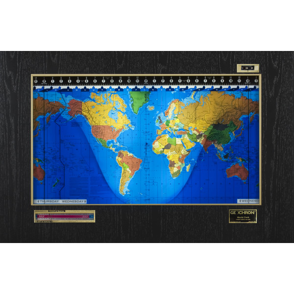 Geochron Original Kilburg wereldkaart, uitvoering in echt zwart eikenhout, met goudkleurige sierlijst (Engels)