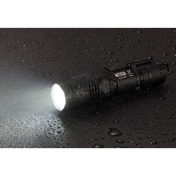 Nitecore Zaklamp MT10A