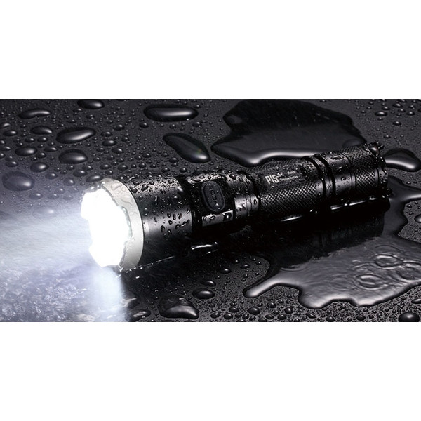 Nitecore Zaklamp P16