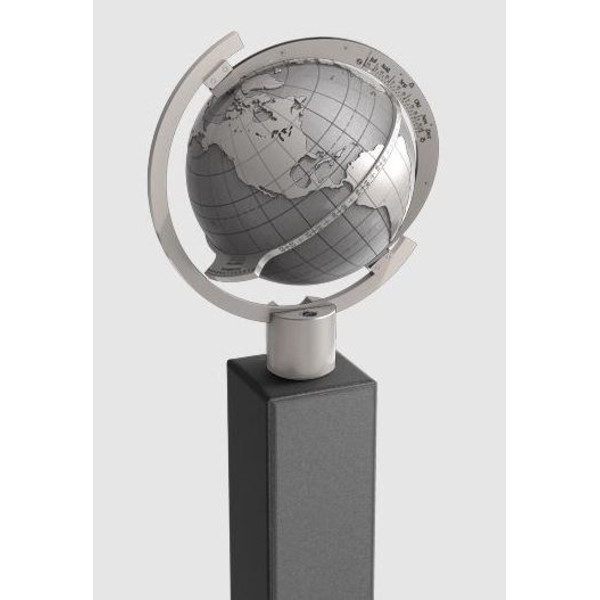 Helios Granieten stele voor Zonnewijzer Magellan