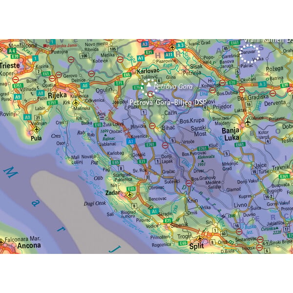 Oculum Verlag continentkaart Sky Quality Map Europe