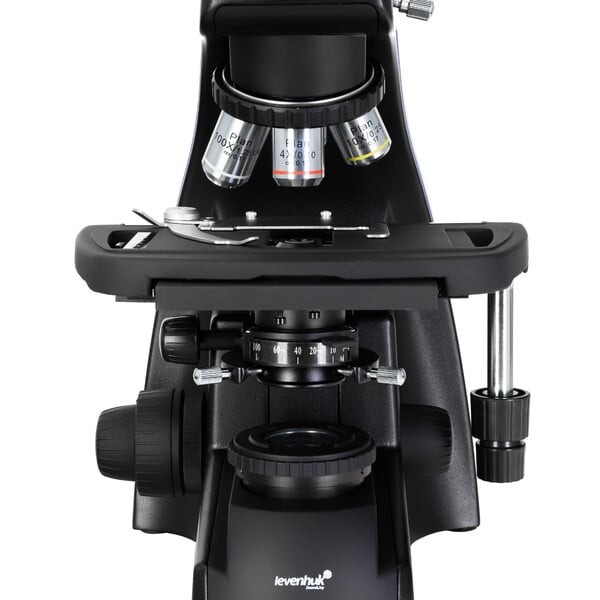 Microscoop 870T