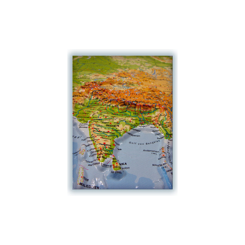 geo-institut Wereldkaart World map Relief Kaart Wereld Zilverlijn fysiek Russisch