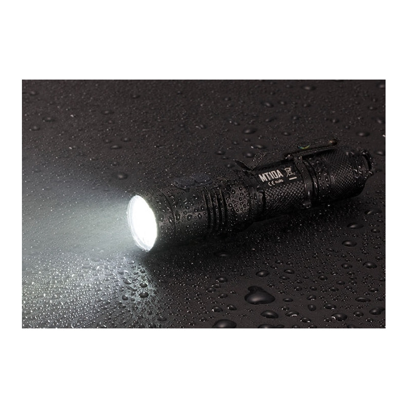 Nitecore Zaklamp MT10A
