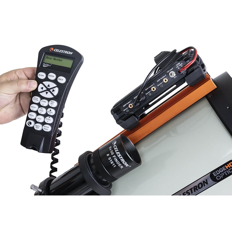 Celestron Sturingen Slimme aansturing van stroom- en dauwbescherming 4x