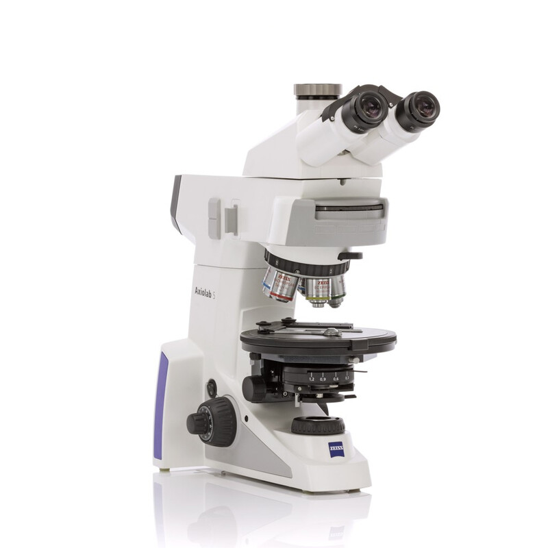 ZEISS Microscoop Axiolab 5 Pol, trino, infinity, plan, neofluar, 5x, 10x, 20x, 40x, 10x/23, Dl, LED, 10W, 5xH Pol gecodeerd, incl. lambda comp., dradenkruisplaat & objectgeleider