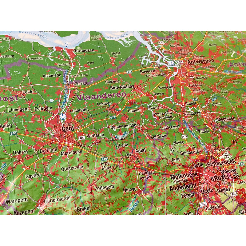 Georelief Regionale kaart Benelux (57 x 77 cm)